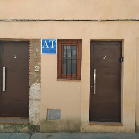 Caleros 8 Apartamento - Apartamentos De La Parte Antigua De Caces Extérieur photo