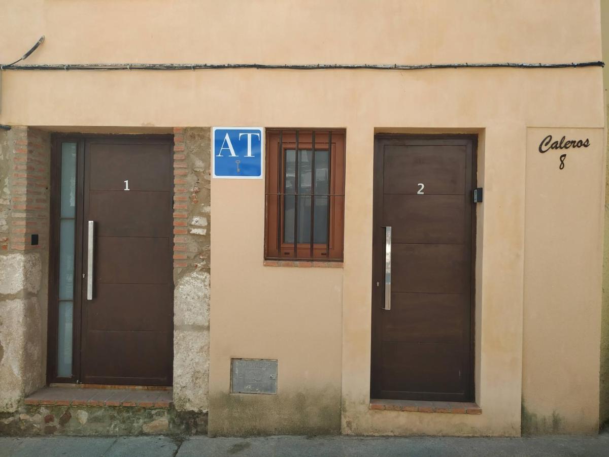 Caleros 8 Apartamento - Apartamentos De La Parte Antigua De Caces Extérieur photo