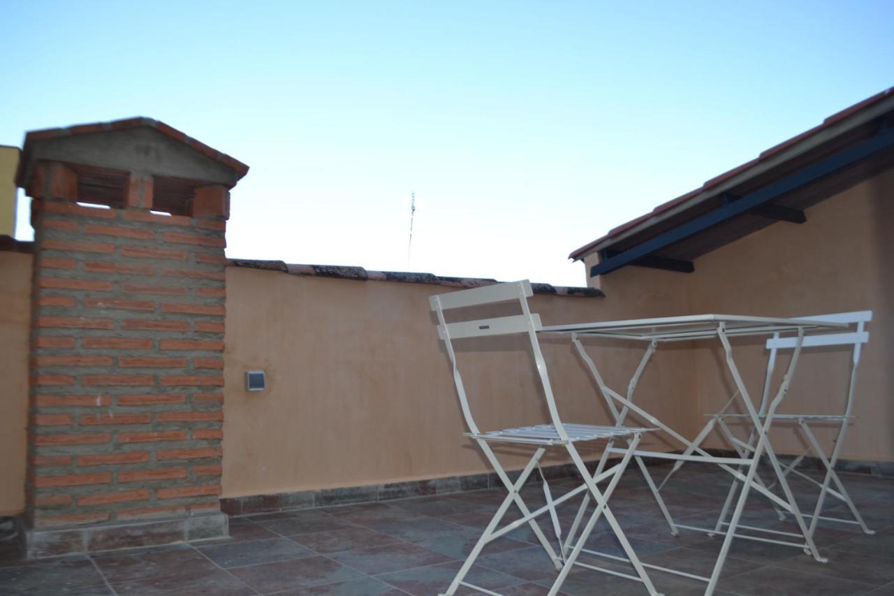 Caleros 8 Apartamento - Apartamentos De La Parte Antigua De Caces Extérieur photo